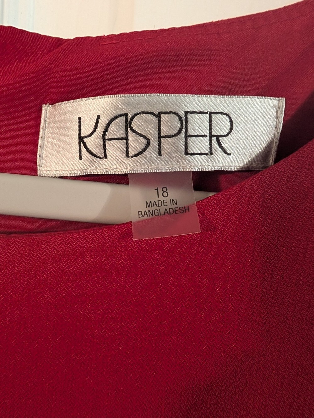 Women's Shift Dress - Picture 3 of 4